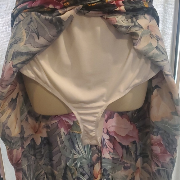 Haute Monde Paris High/Low Dress - Picture 5 of 10